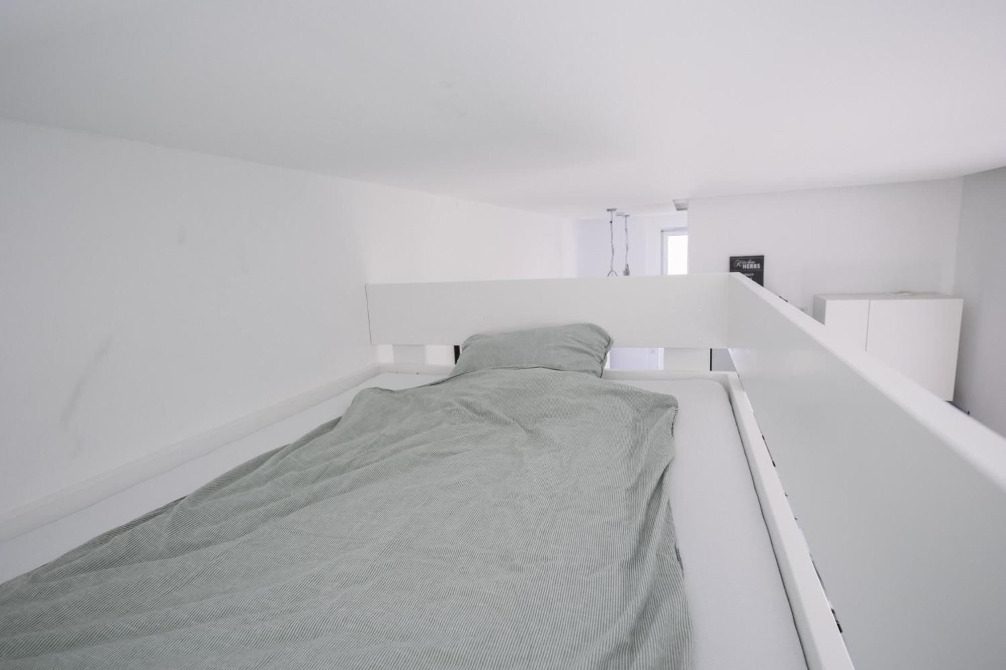 Schoene, Moderne Wohnung Mit Grosszuegiger Terasse Essen Esterno foto